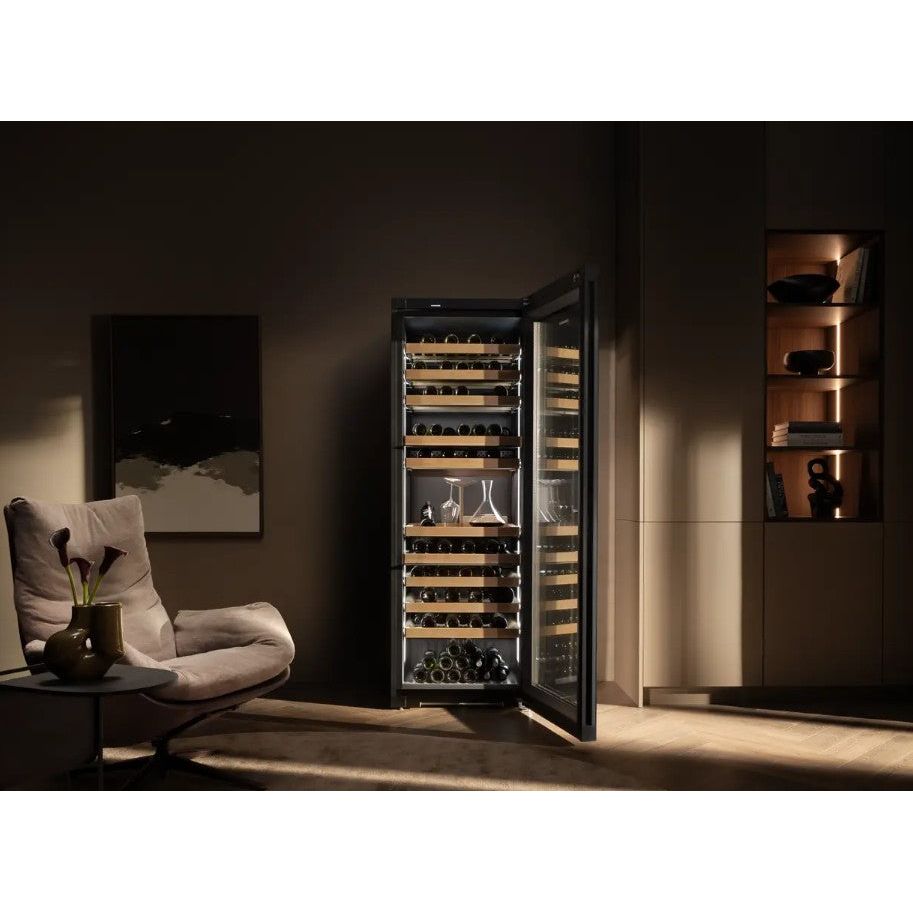 Liebherr - Vinidor Selection 182 Bottle Freestanding Wine Cabinet - WPgbi 7473 - Glass Door