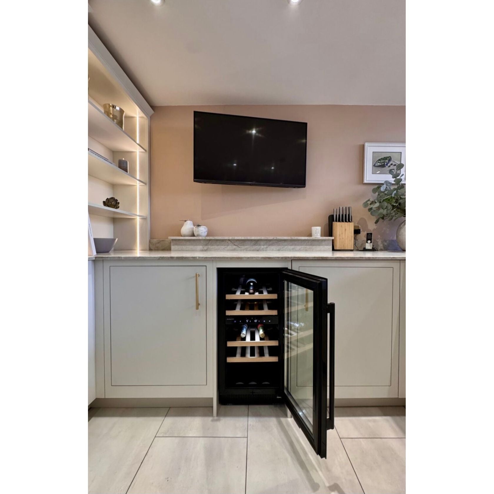 Dunavox FLOW-32D - 400mm Dual Zone - 32 Bottles - Built In - DAUF-32.78DB - 3 Lighting Options