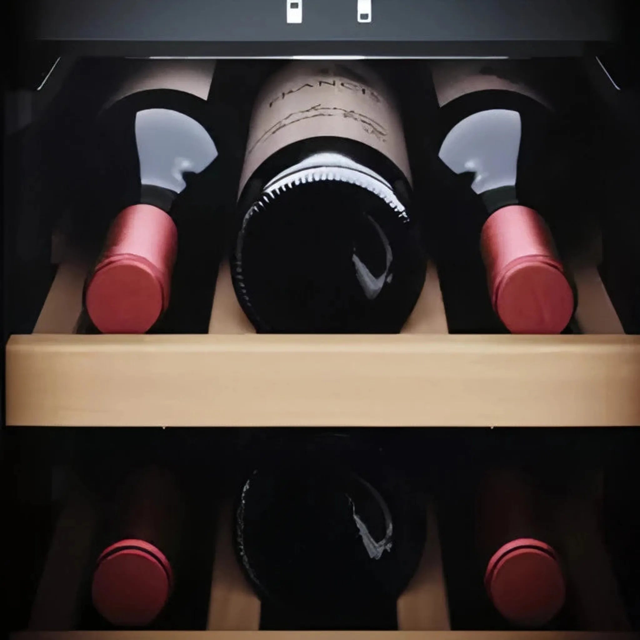 Dometic - 300mm Dual Zone - 18 Bottle - Built In Undercounter Wine Fridge - D18B