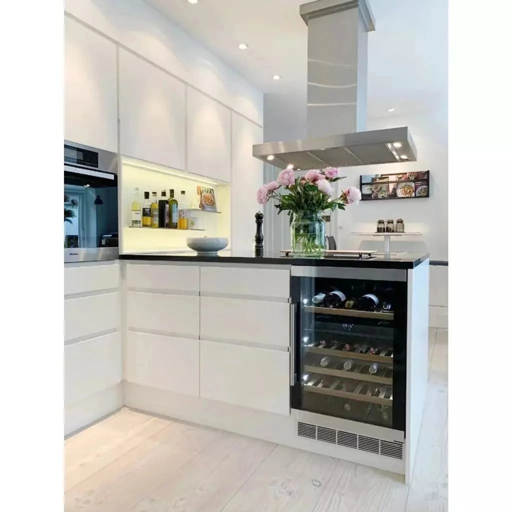 mQuvée - 500mm - Undercounter - WineCave 700 50D Modern