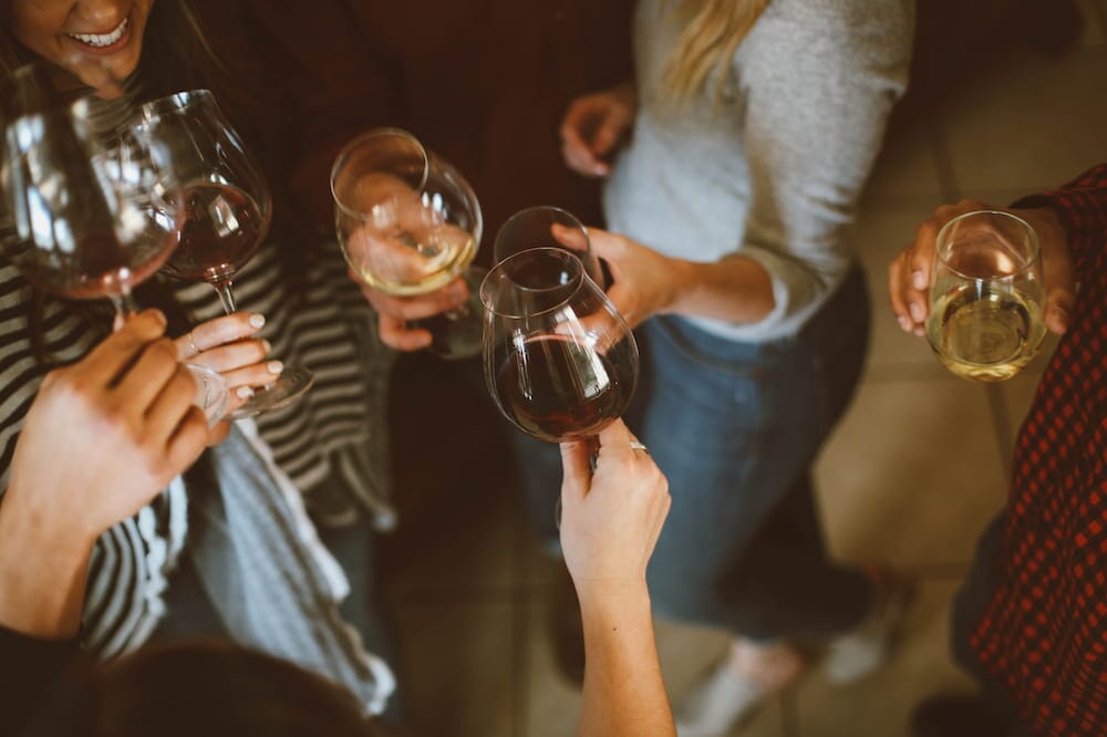 Features of Modern Wine Cabinets