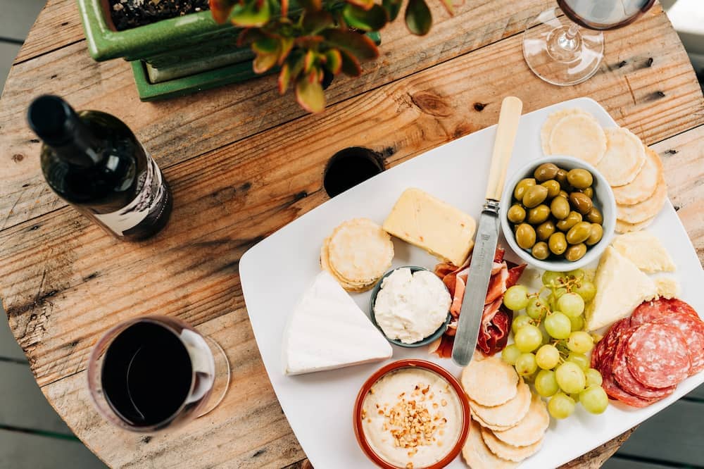 A Guide To Wines And Cheese Boards