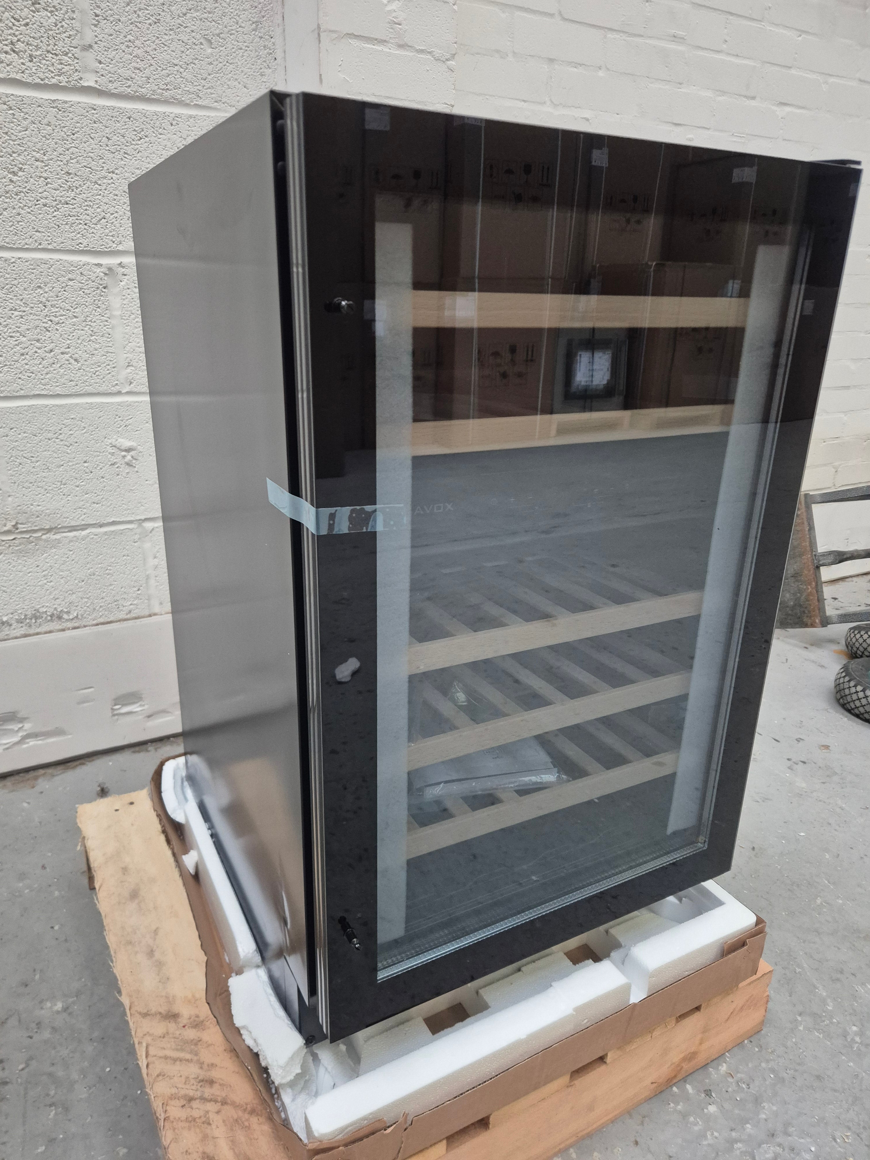 GRADED - Dunavox FLOW-38 - 500mm Dual Zone - 38 Bottle - Built In Undercounter Wine Cooler - DAUF-38.100DB (Copy)