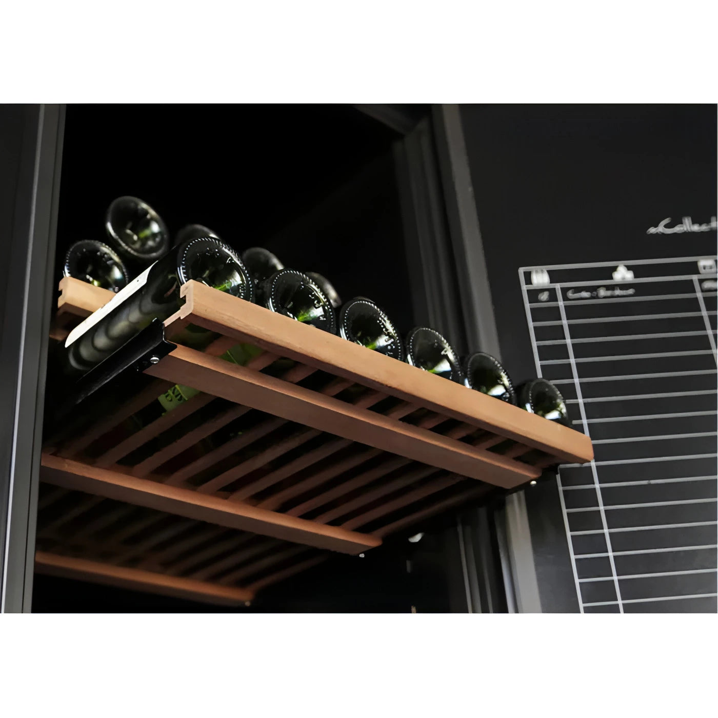 mQuvée - Freestanding - Wine Cabinet - WineStore 800 - Solid Door
