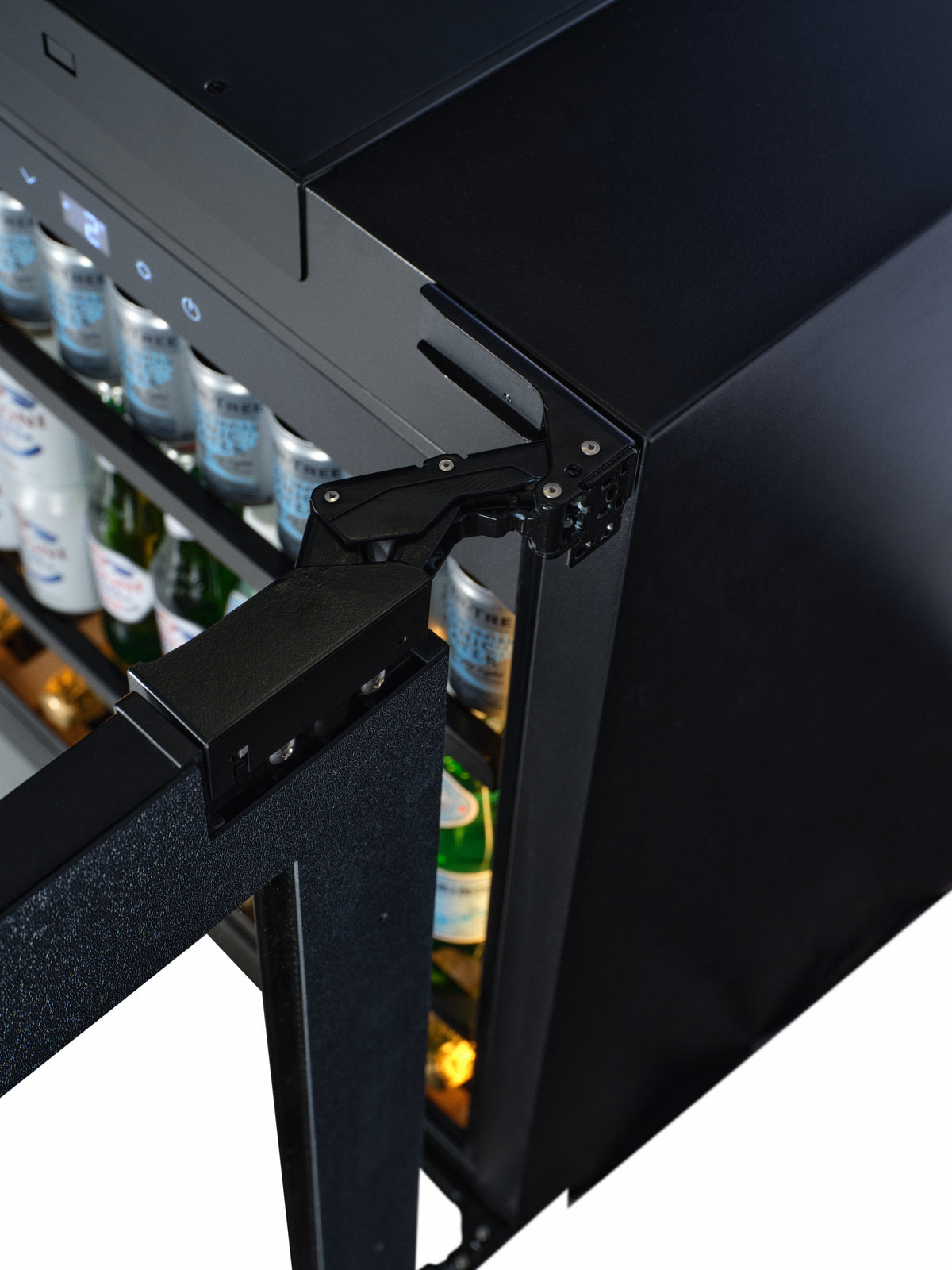 CELLA -  Fully Integrated Drinks Fridge - Handleless / Push To Open - BV34PANEL-TO