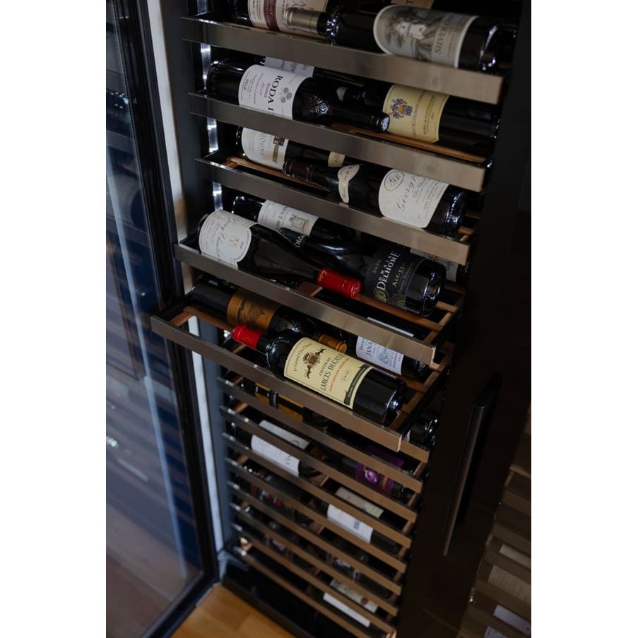 mQuvée WineCave Slim 182D - 57 Bottles - Tall Wine Fridge - Anthracite Black - Label-view