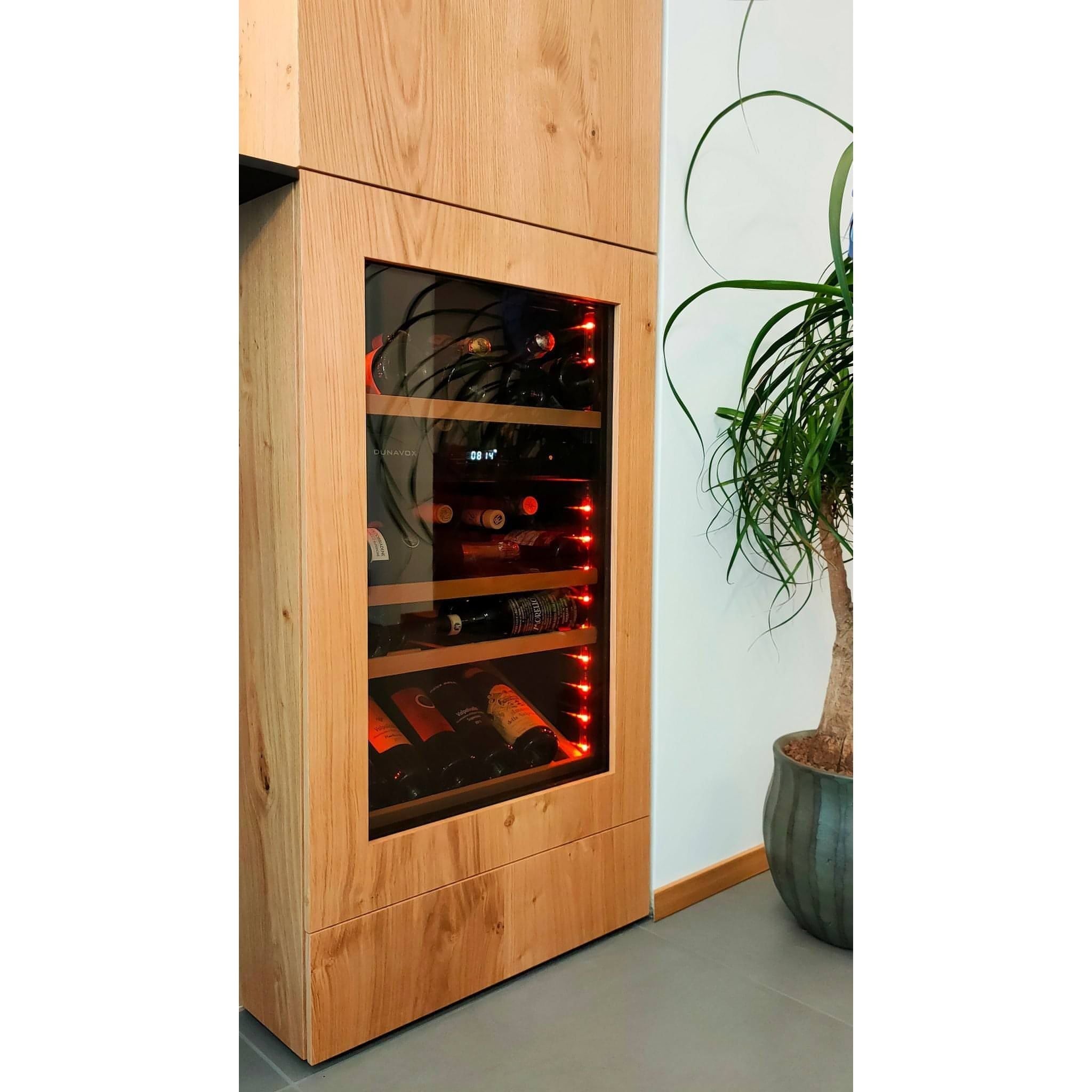 Dunavox GLANCE-49 - Dual Zone 49 Bottle - Fully Integrated Wine Cooler - DAVG-49.116DOP.TO