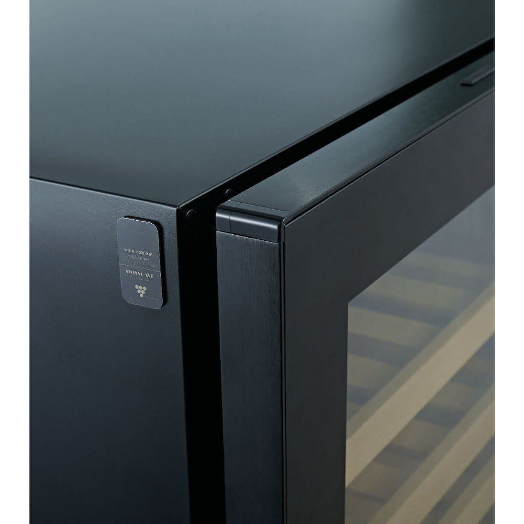 SWISSCAVE Premium - 600mm Dual Zone - 40 Bottle - Freestanding / Built in Wine Cooler - WLB-160DF